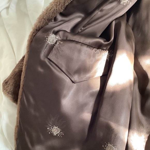 Vintage brown fur coat - Picture 8 of 8